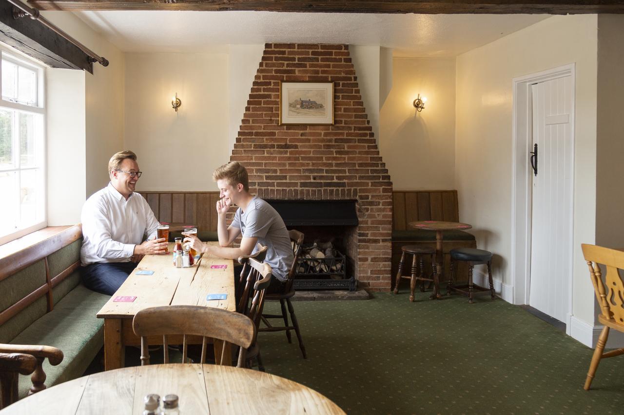Five Bells Inn, Wrentham Buitenkant foto